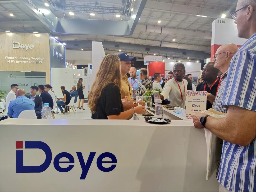 Deye brilha na Solar & Storage Live Africa com soluções de energia inovadora